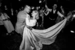 prskavky, svatební fotograf, svatba 2023, svatební fotograf Mikulov, svatba vinařství, Iváň, svatba morava, svatba jižní morava, reduv tanec, křenek michal