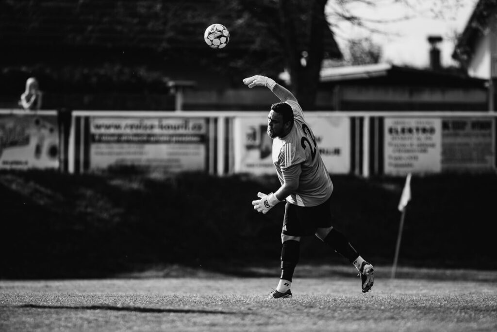fk hyskov, cembrit beroun, fotbal, 8 liga, zápas, vesnicky fotbal, hyskov, beroun, sportovní fotografie, krenek