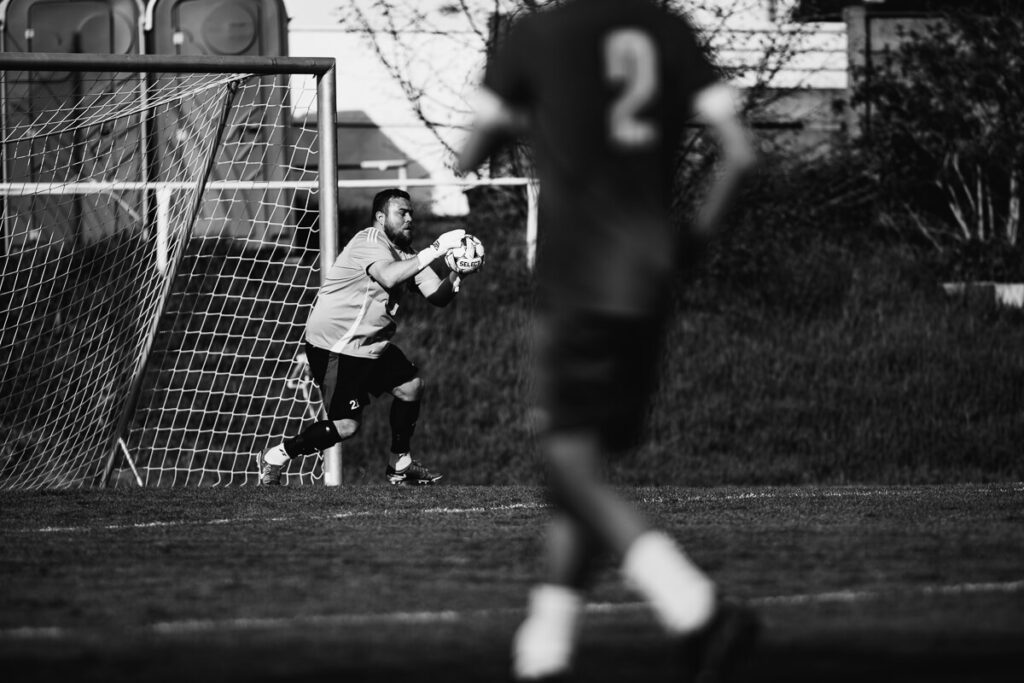 fk hyskov, cembrit beroun, fotbal, 8 liga, zápas, vesnicky fotbal, hyskov, beroun, sportovní fotografie, krenek