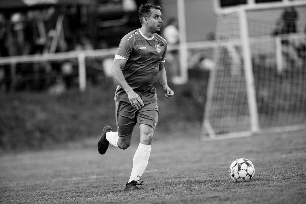 fk hyskov, cembrit beroun, fotbal, 8 liga, zápas, vesnicky fotbal, hyskov, beroun, sportovní fotografie, krenek