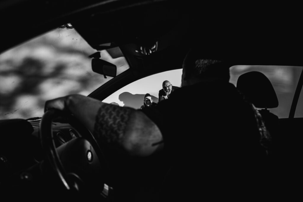 svatba, zámek lnáře, svatební fotograf, havloids, motorkáři, malá svatba, svatba v přírodě, netradiční svatba, křenek, jižní Čechy